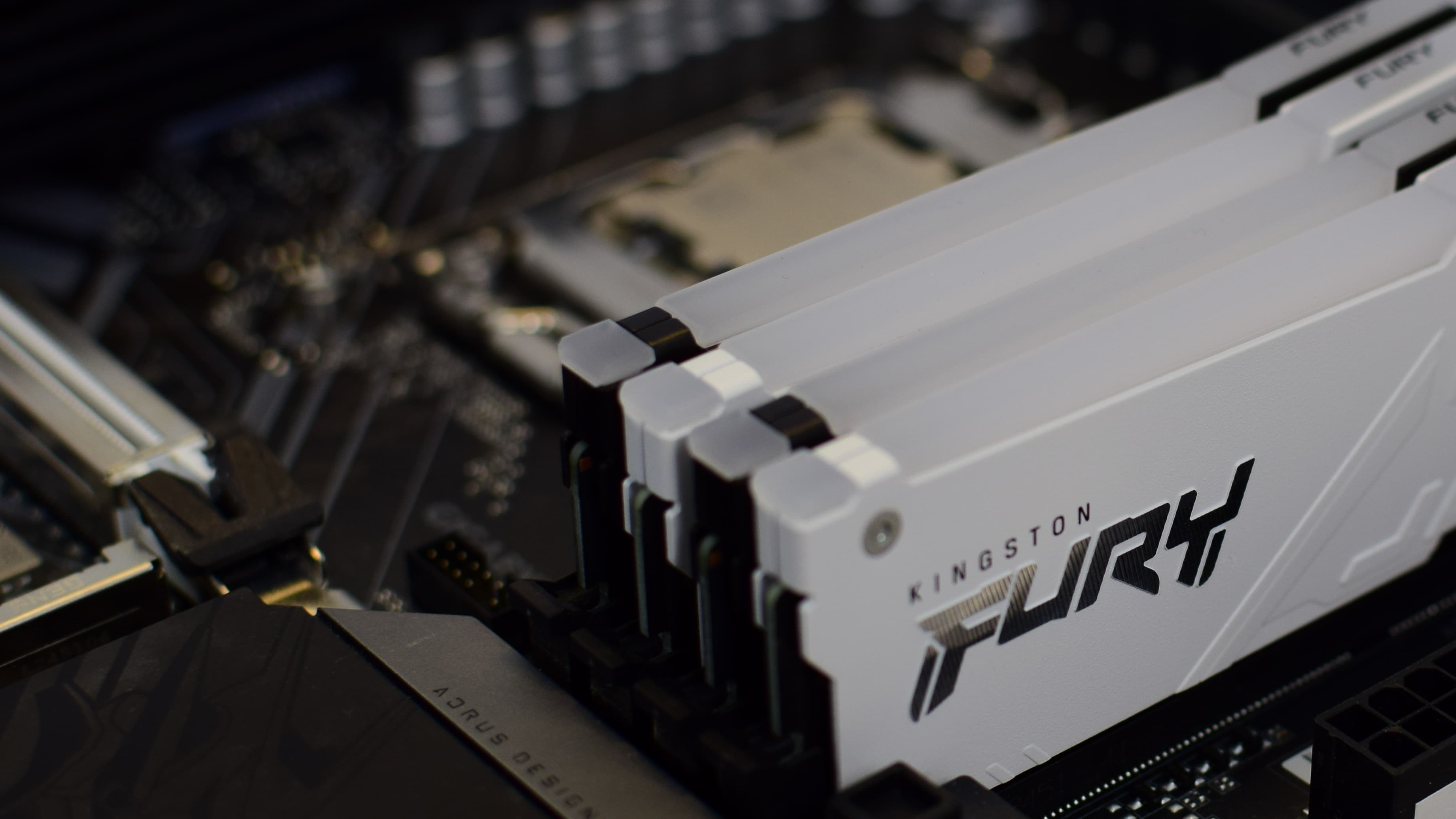 DDR5