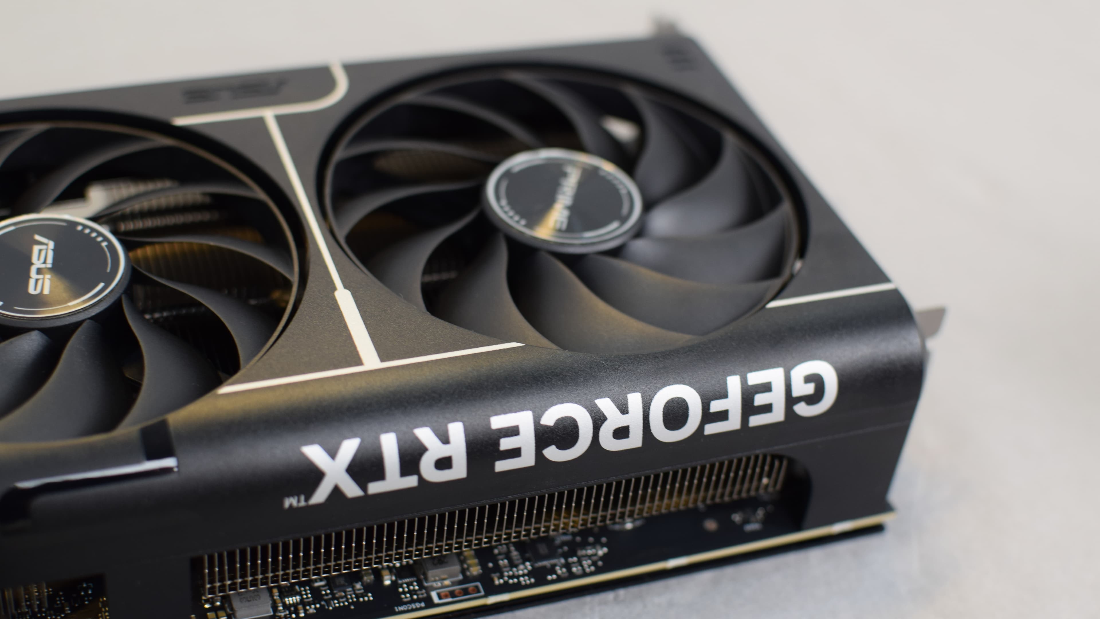 Seria RTX 50